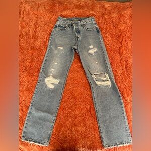 Women’s Levi baggy